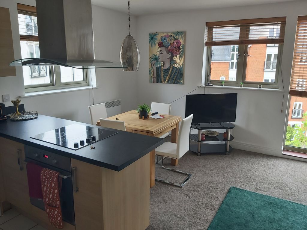 Property photo 1 of 5