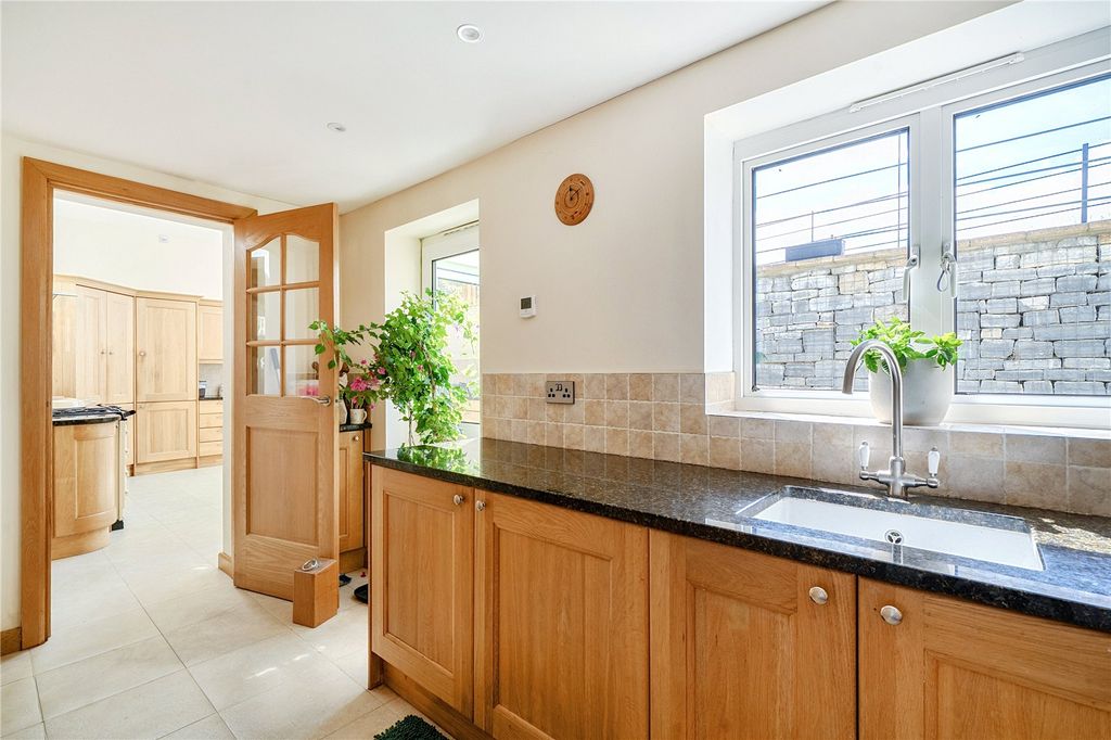3 bed barn conversion for saleDinnington, Hinton St. George, Somerset TA17 photo 4