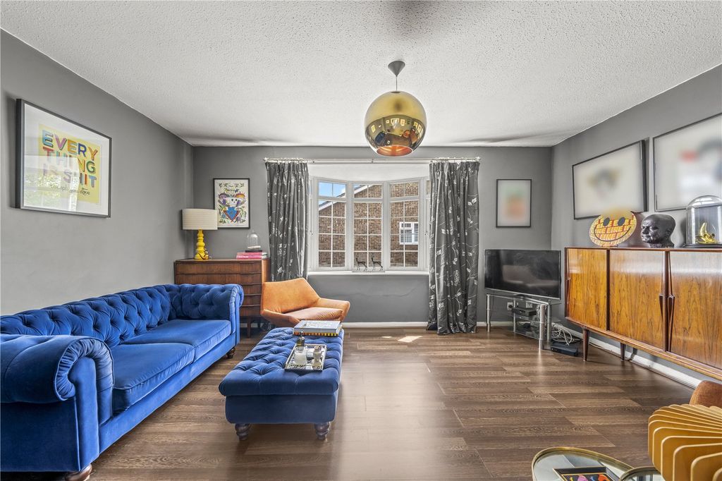 Property photo 3 of 14 Picture No. 27