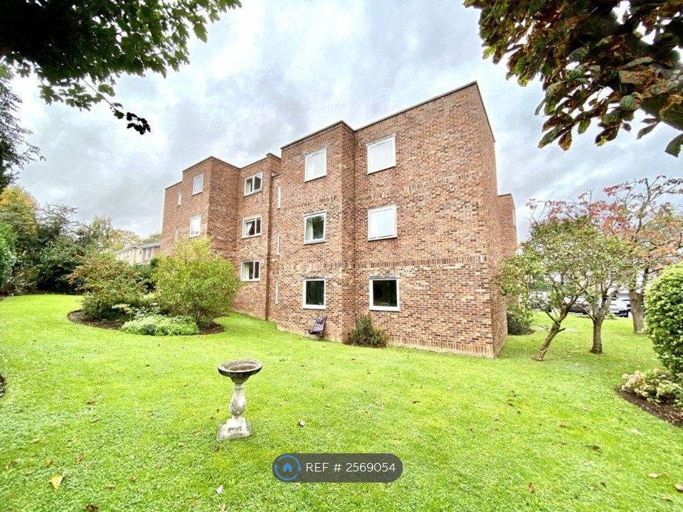 Property photo 1 of 8 Flat View From Outside