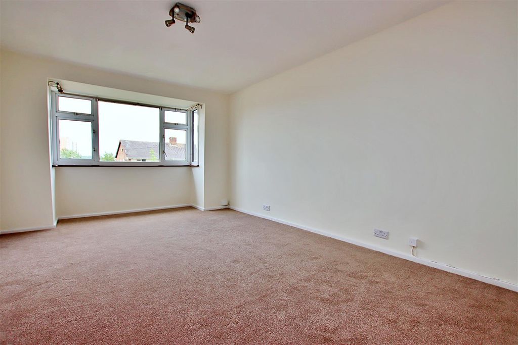 Property photo 3 of 6 Img_6872.Jpg