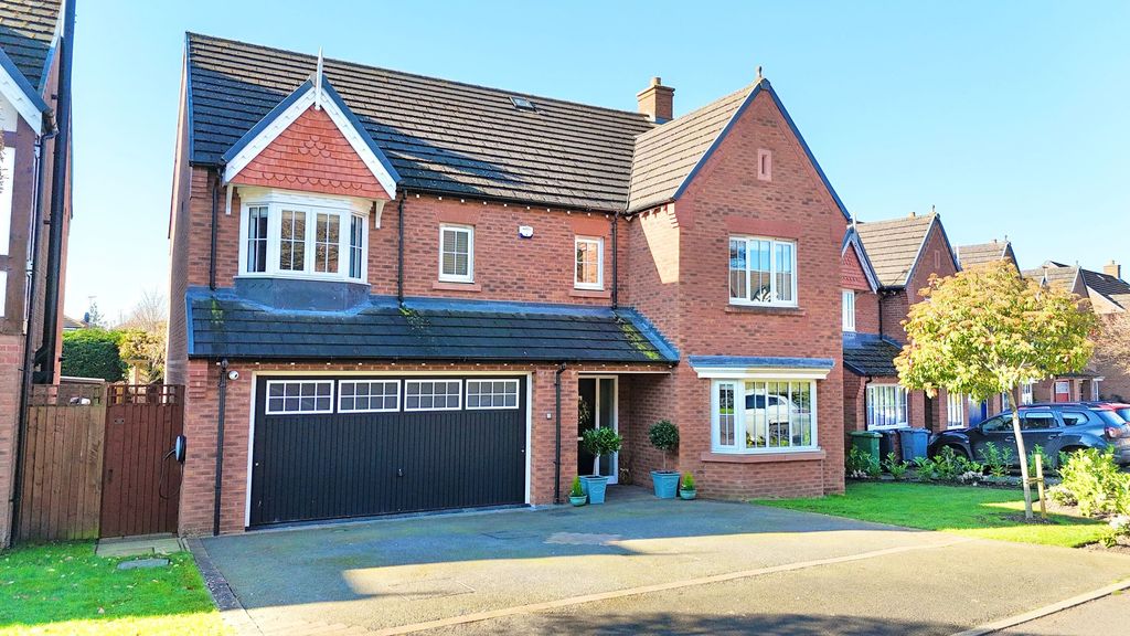 Property photo 1 of 31