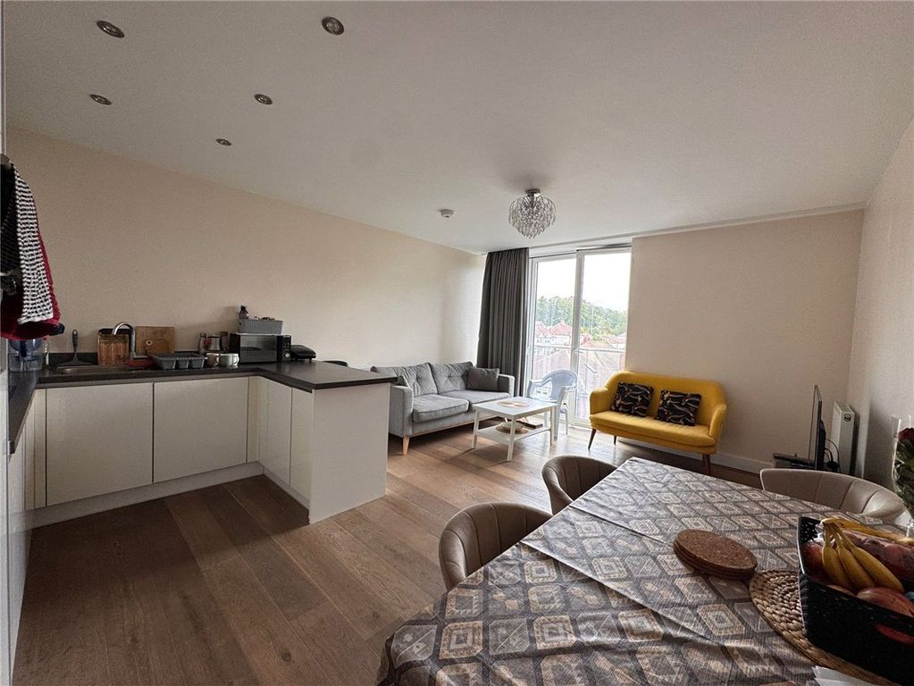Property photo 2 of 10 Picture No. 07