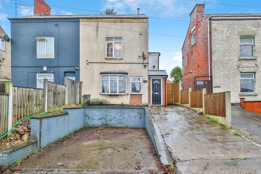 Property photo 1 of 18