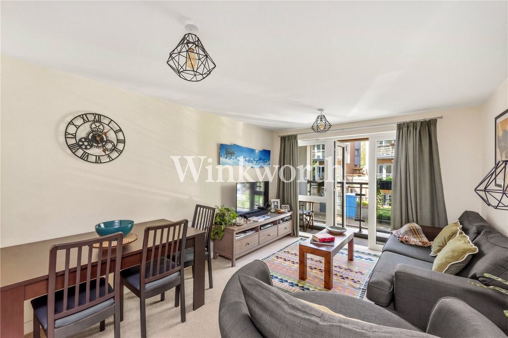 Property photo 3 of 14 Picture No. 09