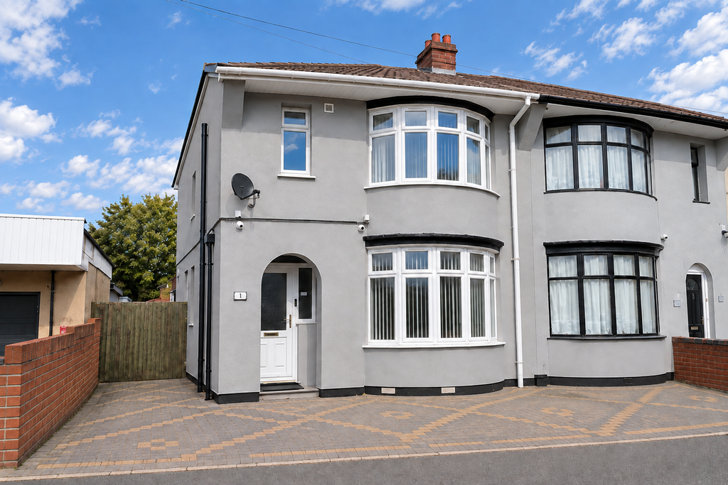 Property photo 1 of 11
