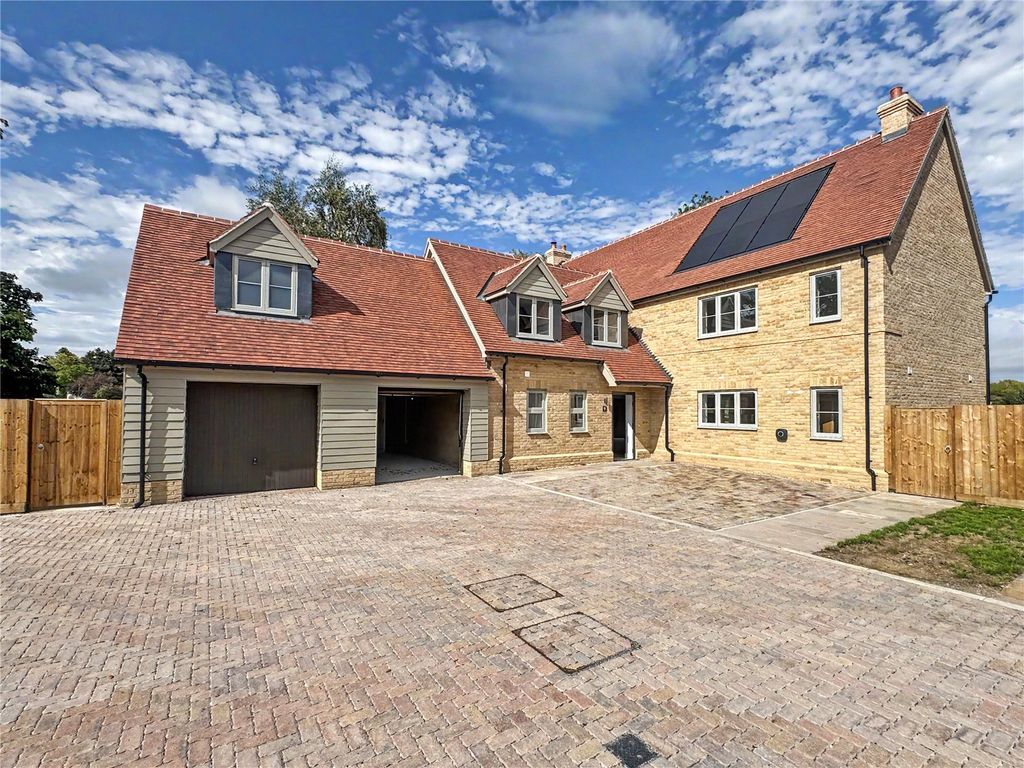 Property photo 1 of 17 Picture No. 28
