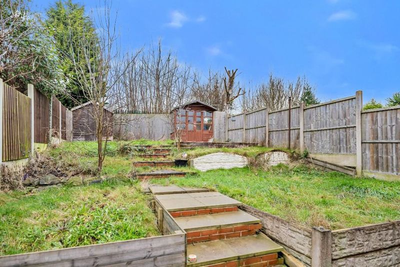 Property photo 3 of 11 Photo 3