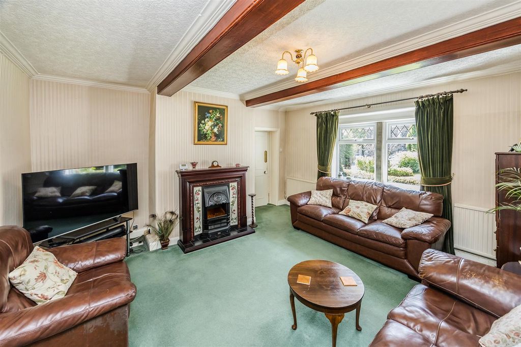 Property photo 2 of 22 3Rhlqueens-110924-24.Jpg