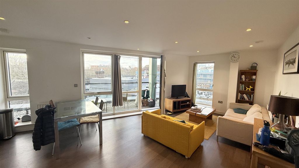 Property photo 2 of 6 Img_3035 1.Jpg