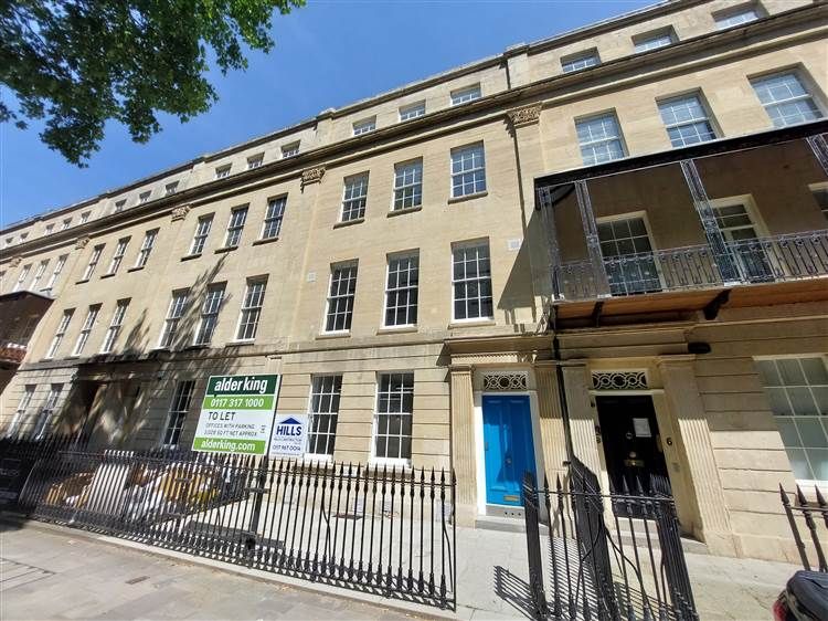 Property photo 1 of 4