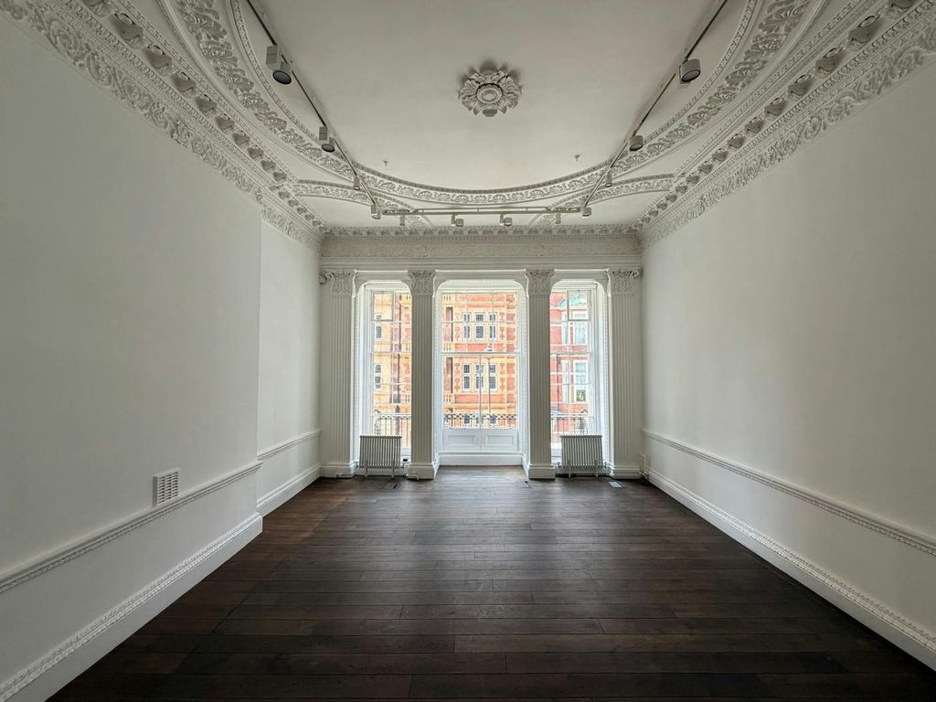 Property photo 2 of 15 1st Floor