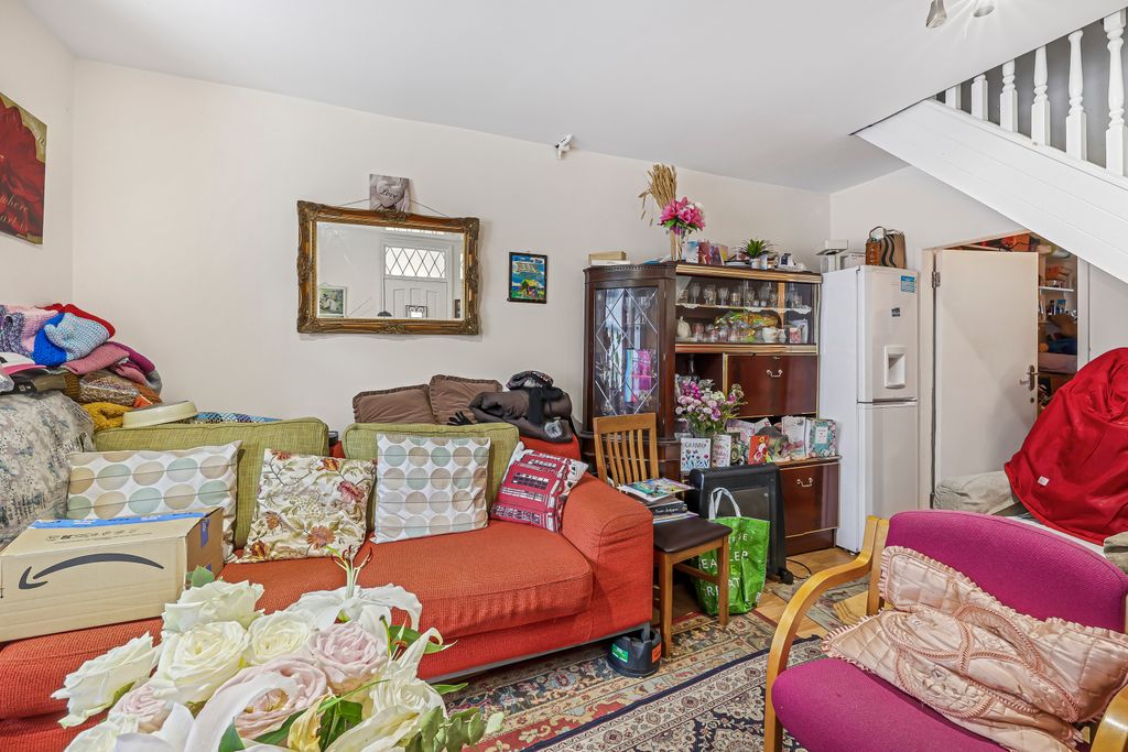 Property photo 3 of 15