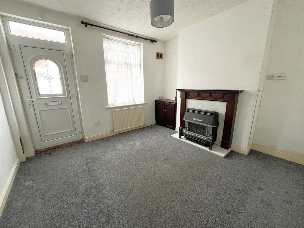 Property photo 3 of 9 Picture No. 13