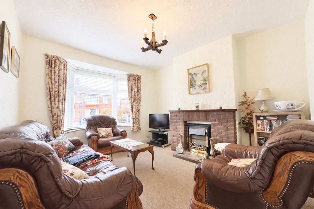 Property photo 2 of 12 Photo #2