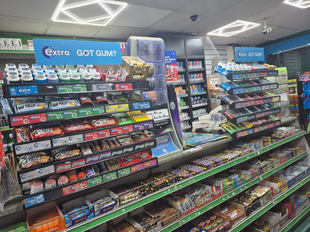 Property photo 3 of 11