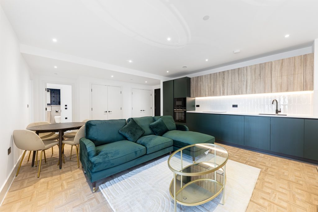 Property photo 1 of 13 Folgate Apartment...
