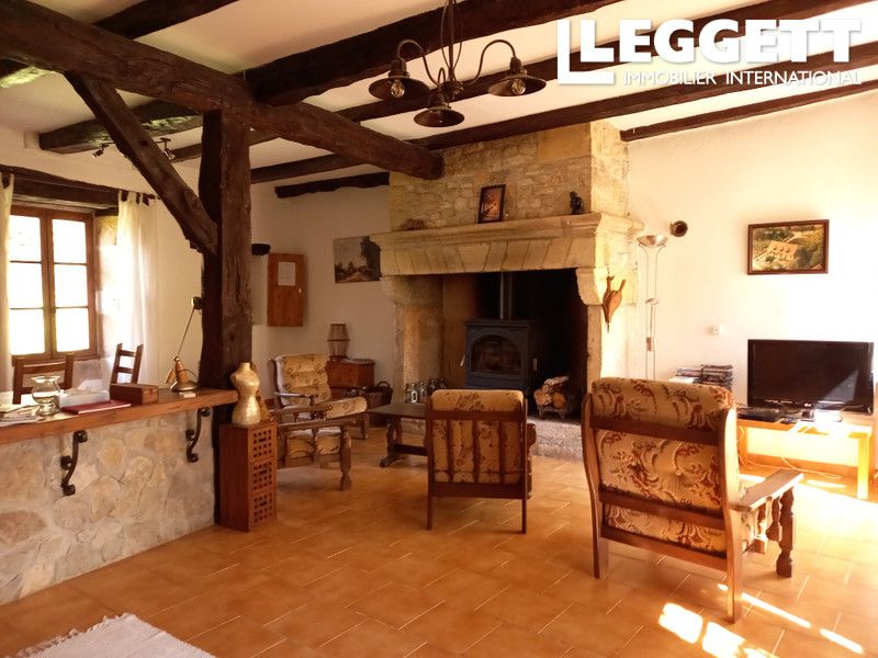 Property photo 3 of 10