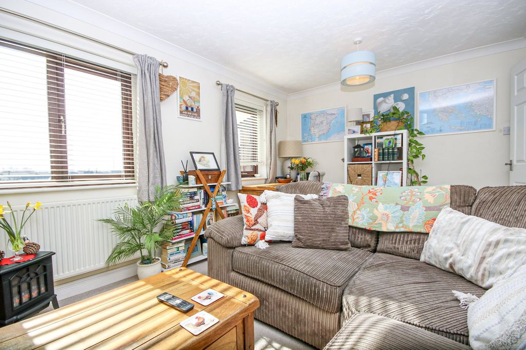 Property photo 3 of 6 2-Img_7365