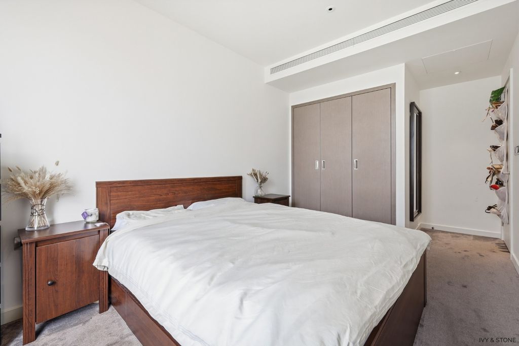 Property photo 3 of 22 4513583