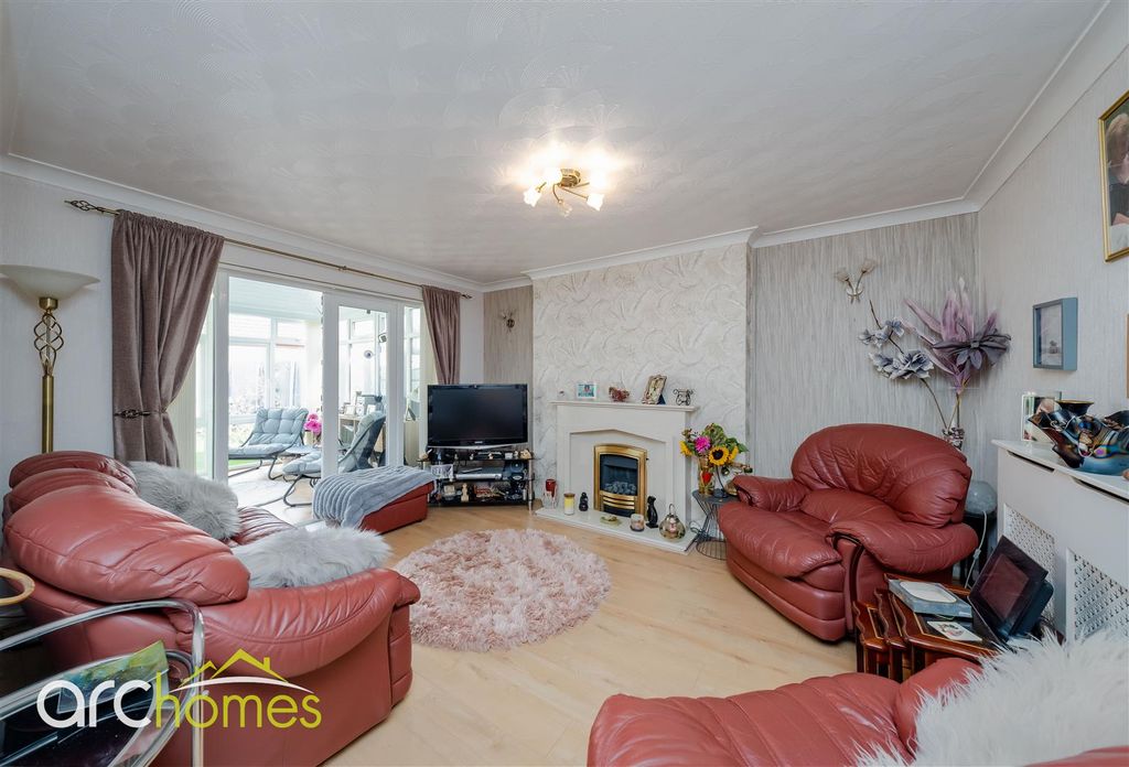Property photo 2 of 22 Dsc00192-Edit.Jpg