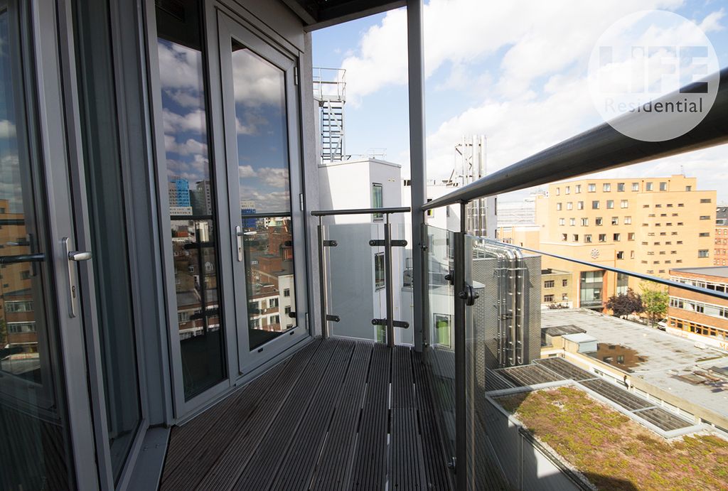 Property photo 2 of 7 Balcony