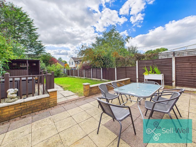 Property photo 2 of 25 Rear Garden