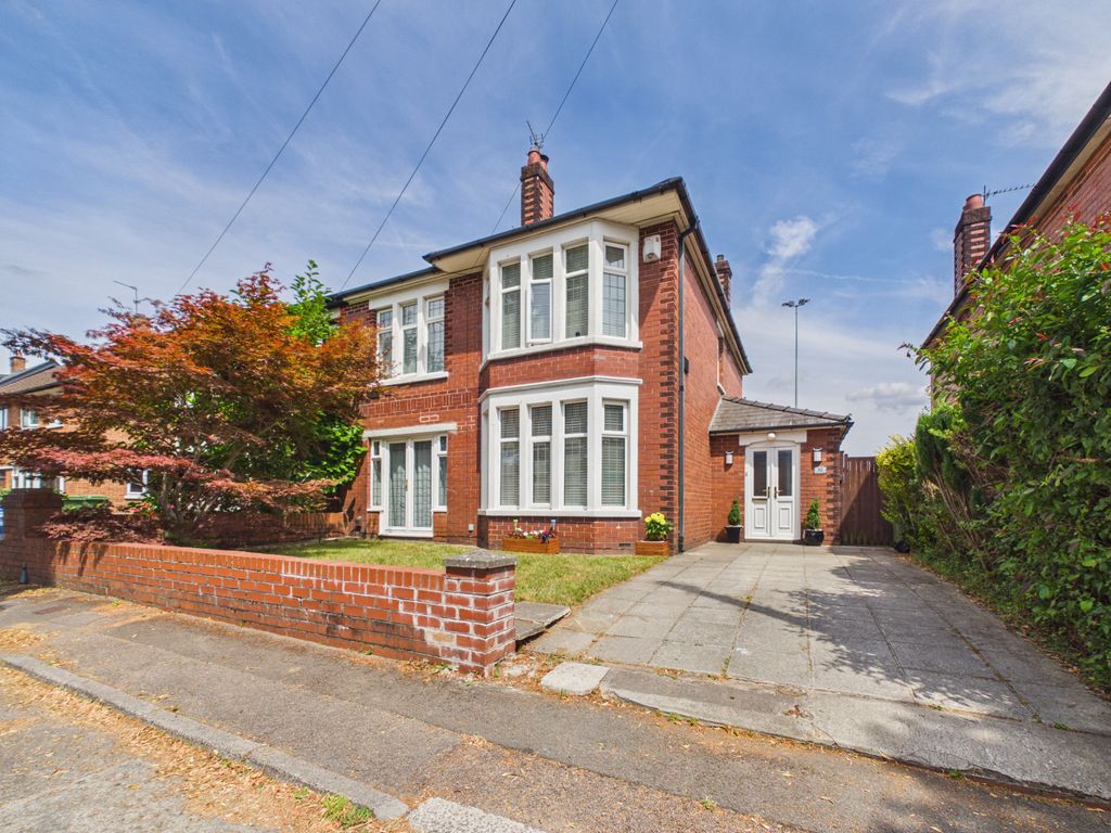 Property photo 1 of 31