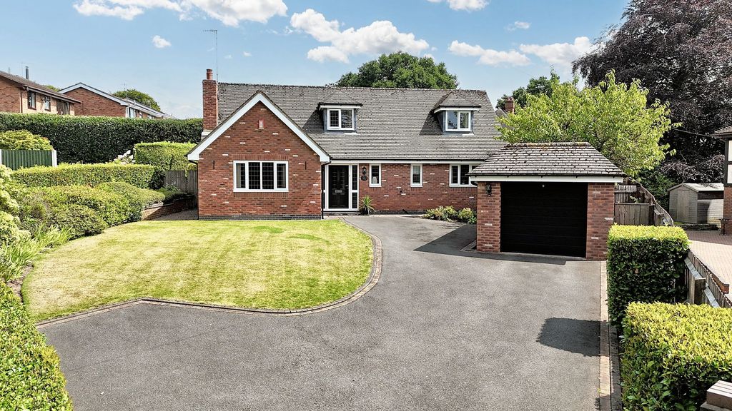 Property photo 1 of 27