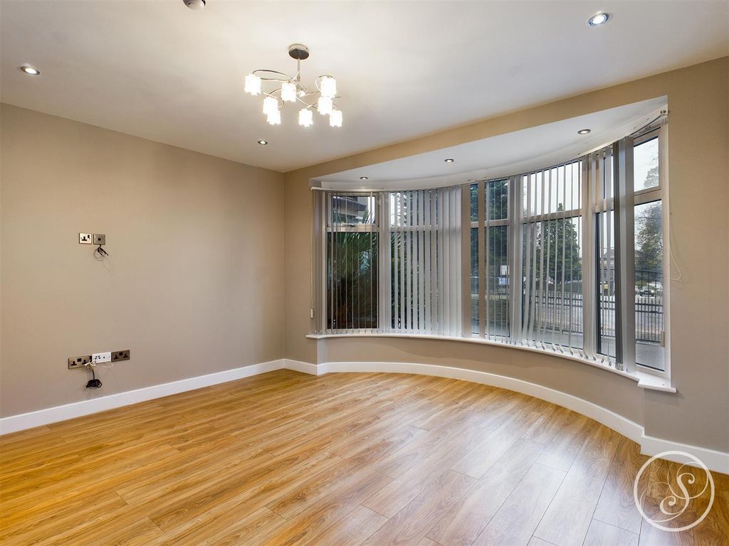 Property photo 3 of 11 Cam00408P1-Pr0317-Still07.Jpg