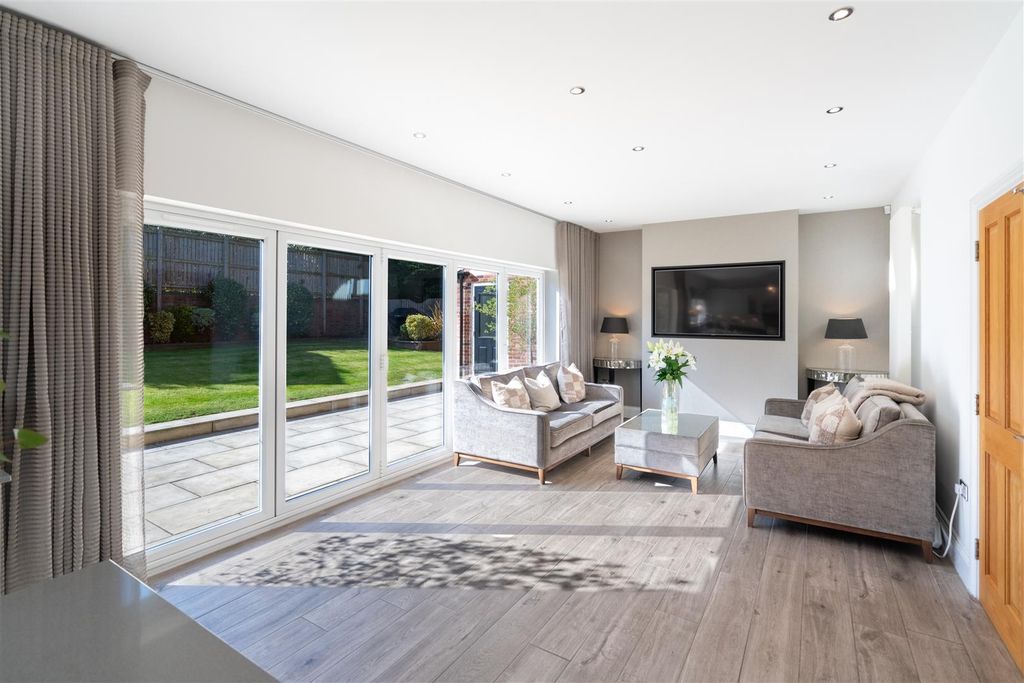 Property photo 2 of 25 _A7R3731-Hdr.Jpg