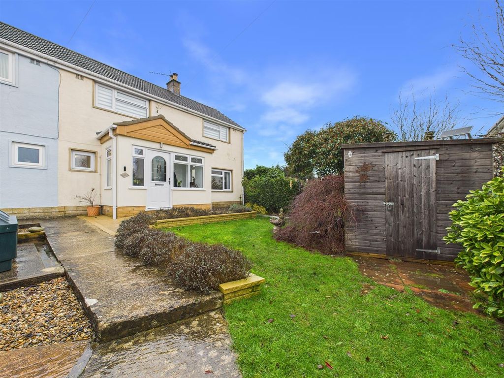 Property photo 1 of 14 Front