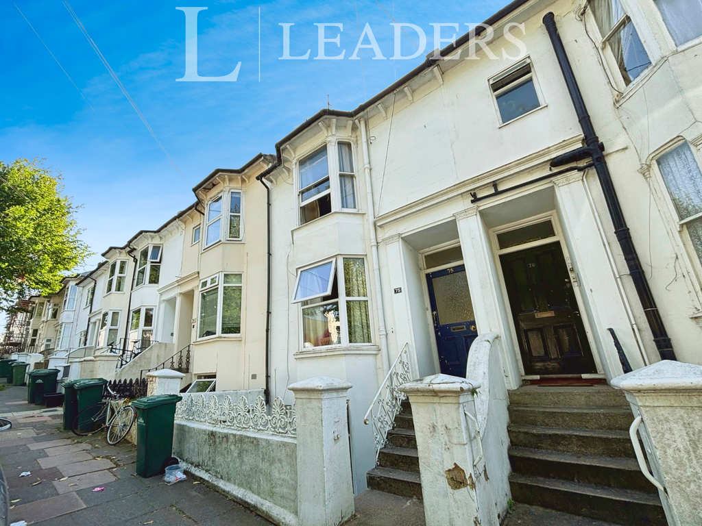 Property photo 1 of 16 External