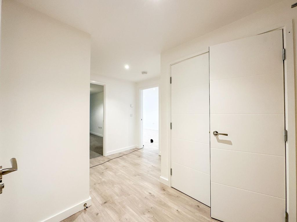 Property photo 3 of 12 Untitled-289.Jpg