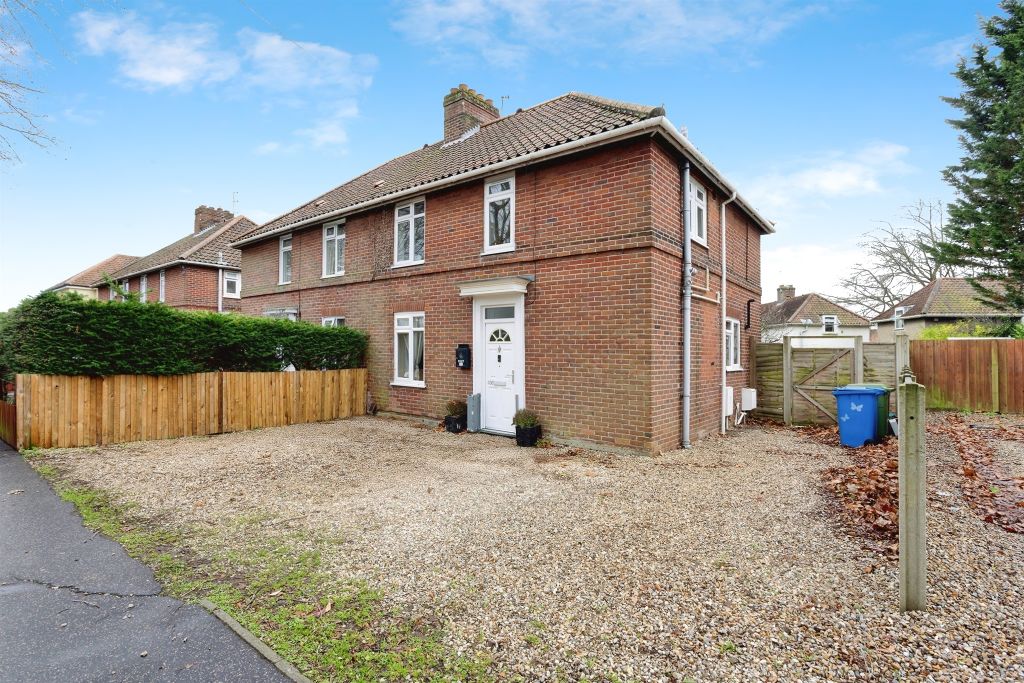 Property photo 1 of 20