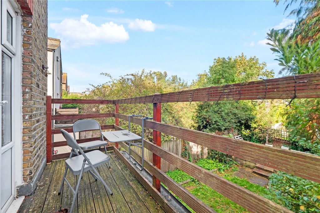 Property photo 3 of 13 Picture No. 30
