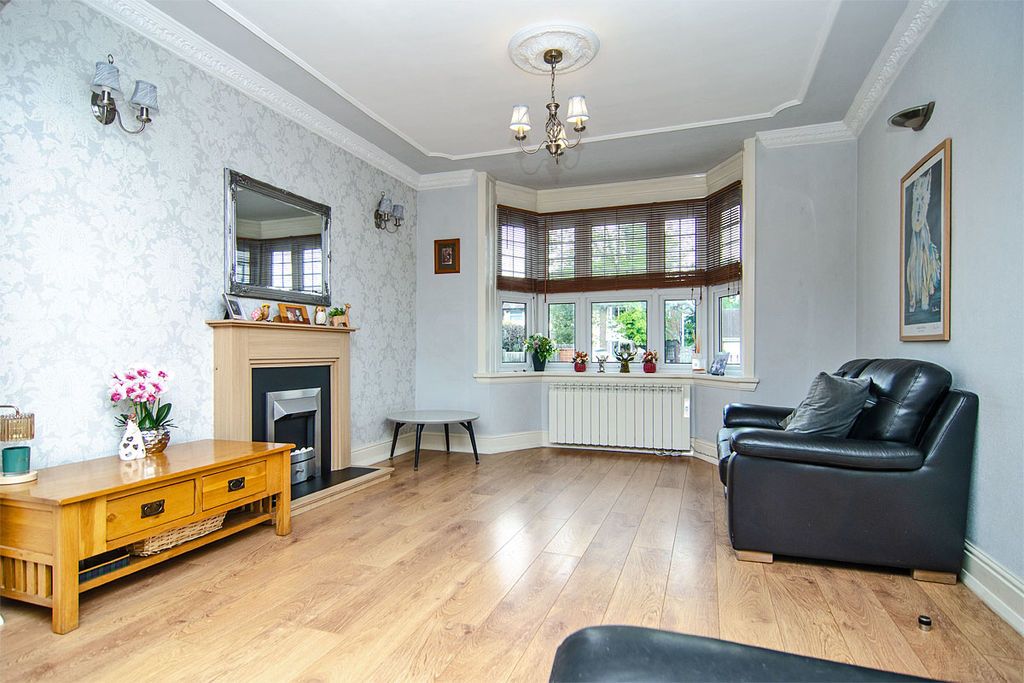 Property photo 3 of 30 Photo 22