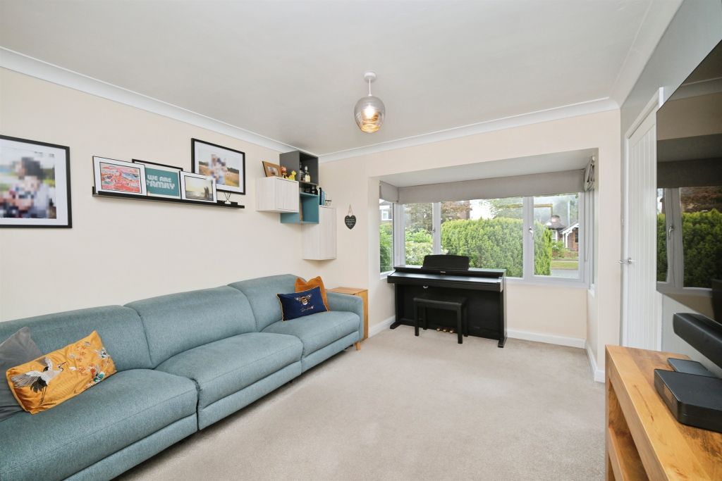 Property photo 3 of 25