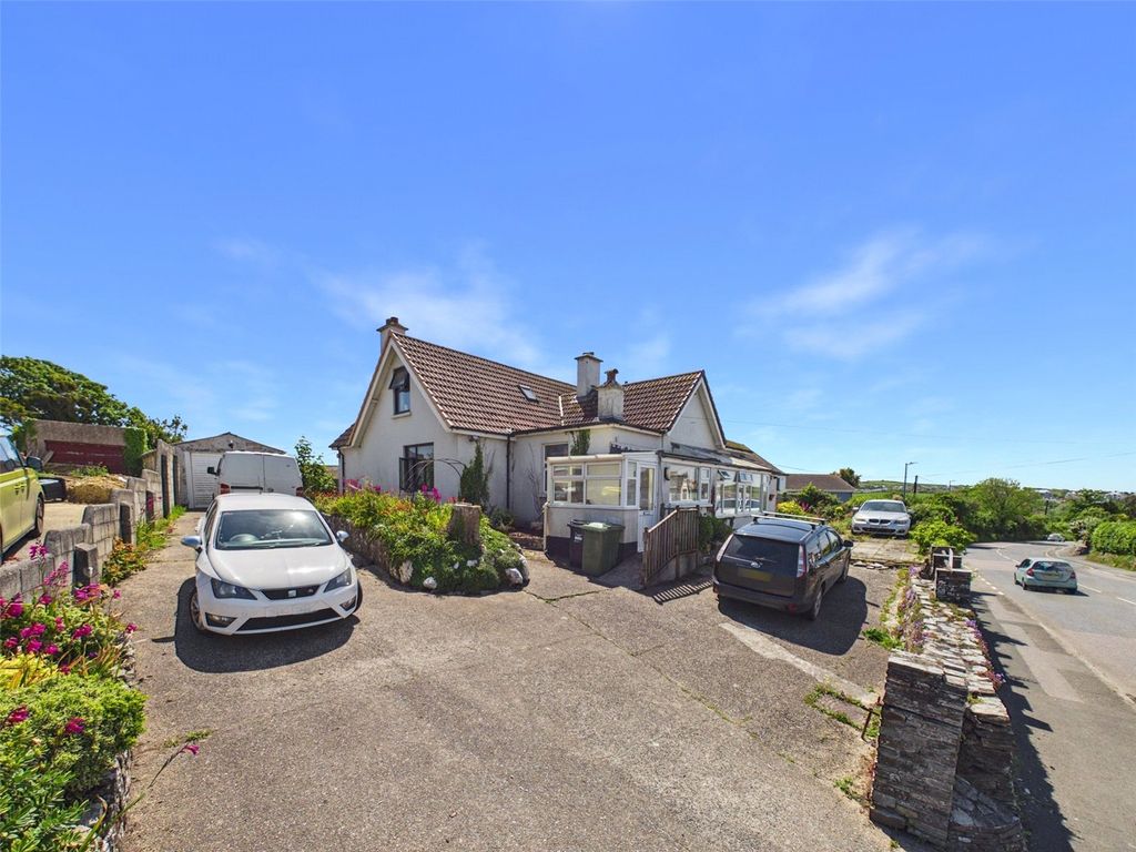 Property photo 2 of 18 Picture No. 28