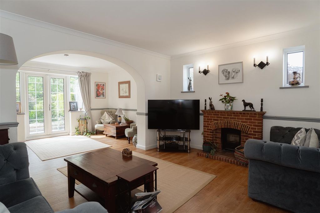 Property photo 2 of 24 24.Jpg