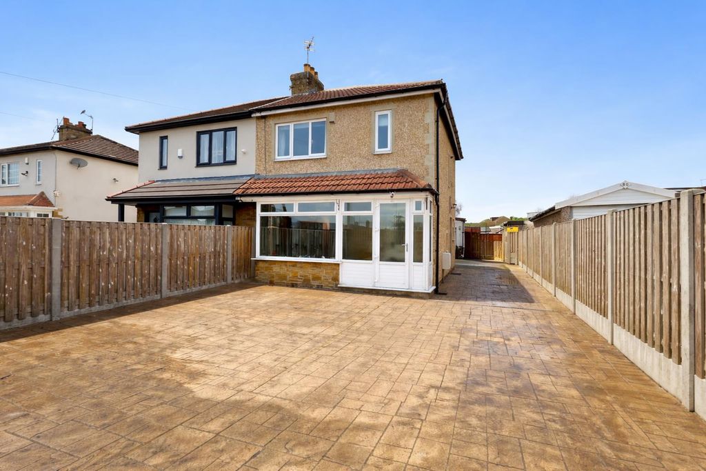 Property photo 1 of 17 Best Front.Png