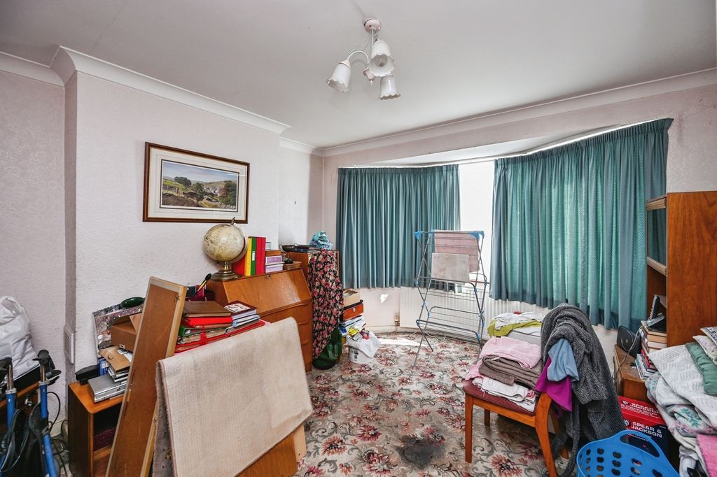 Property photo 2 of 20 Pbox-Img.Jpg