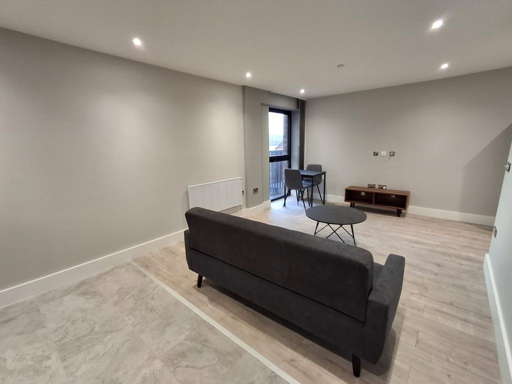 Property photo 2 of 10 Image