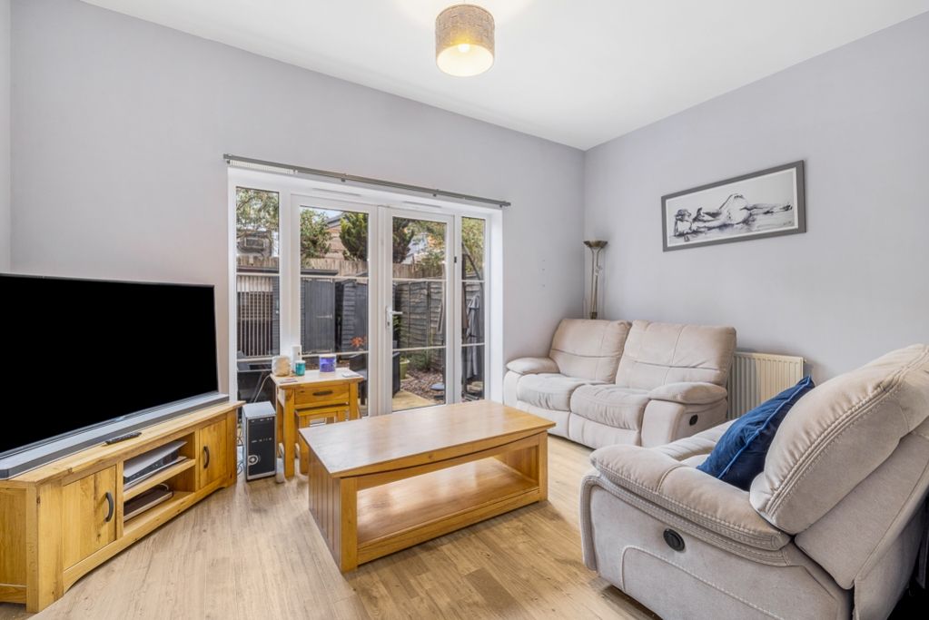 Property photo 3 of 16 9 Longview Terrace (Boston)-8