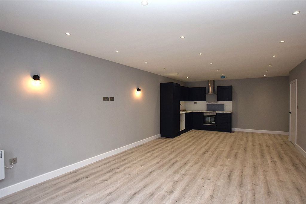 Property photo 2 of 5 Kitchen/ Living Area