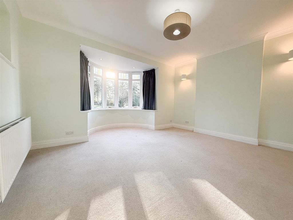 Property photo 3 of 24 Drawing Room