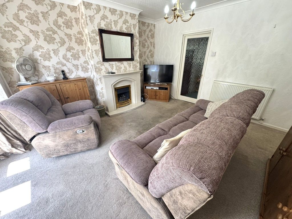 Property photo 3 of 18