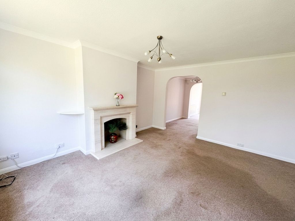 Property photo 3 of 23