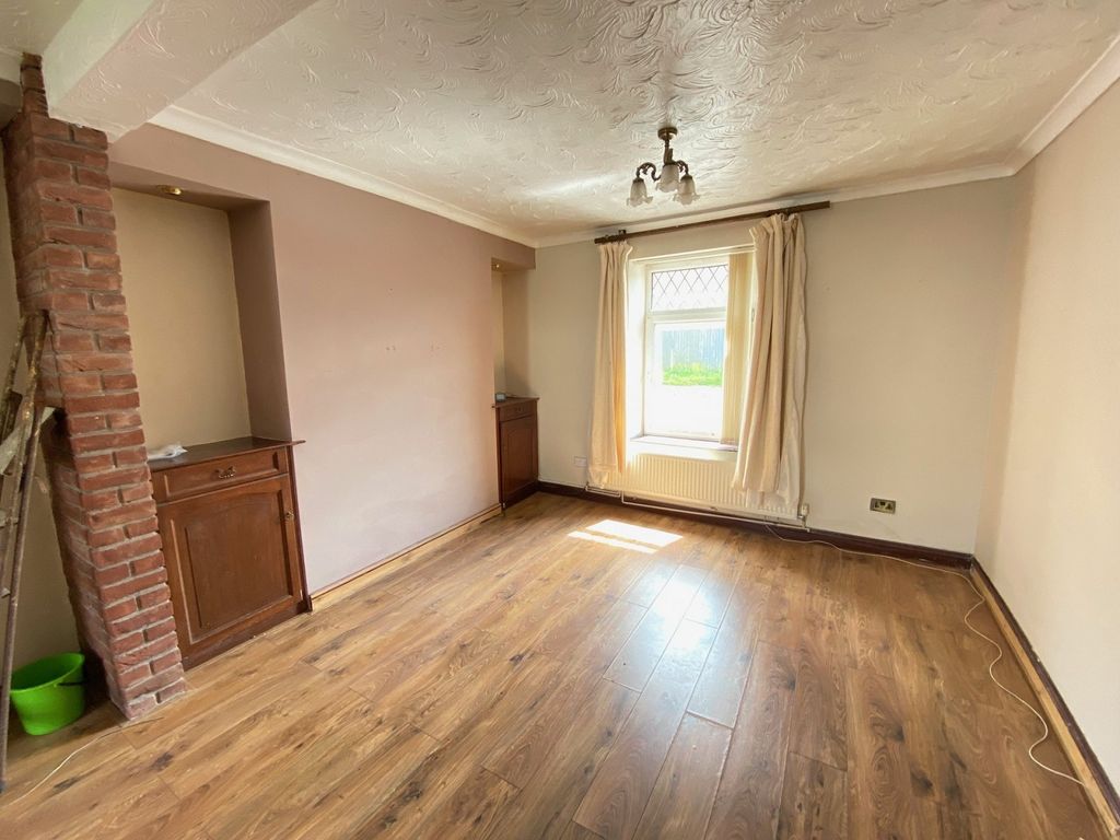 Property photo 3 of 10 Not Specified