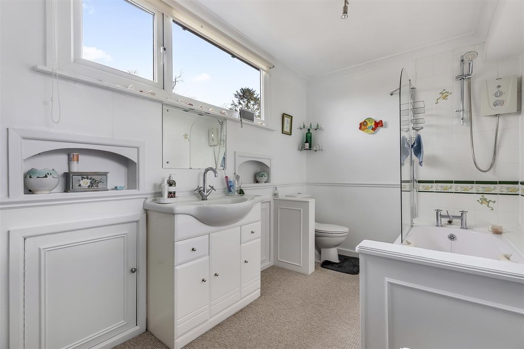 Additional image 17 of 4 bed detached house for saleCoppy Wood Drive, Ilkley LS29